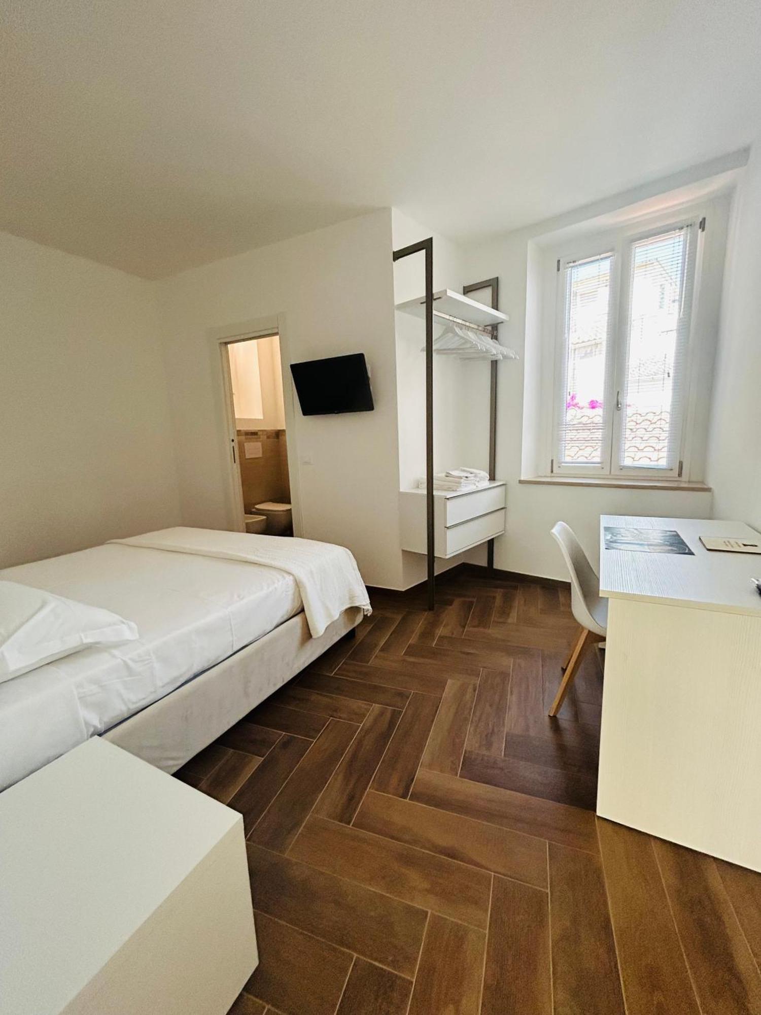 Hotel Dimora Santucci à Rodi Garganico Extérieur photo